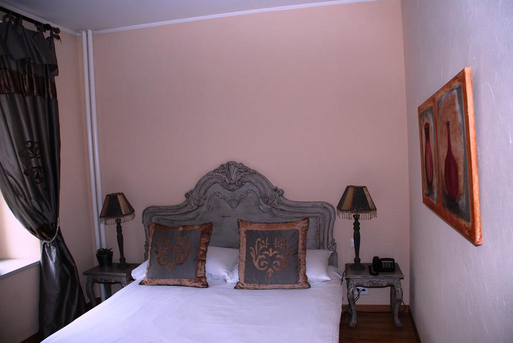 Hostellerie de Genève Vevey Zimmer foto